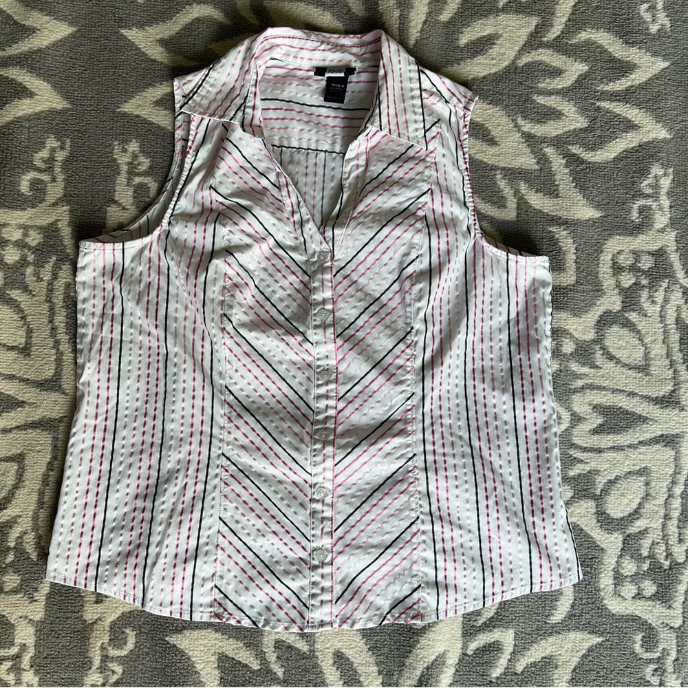 Size 18/20 W Studio 1940 Women’s Stripped Button Sleeveless Blouse - Picture 5 of 5